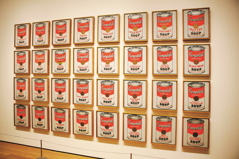  ƼƮ ص  Ȧ(Andy Warhol) 'ķ  ',  ̼ 